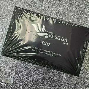 The Roselisa Smile  ELITE Teeth Whitening Kit